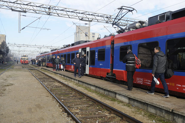  Железнице о томе зашто се од Новог Сада до Зрењанина путује више од 3 сата